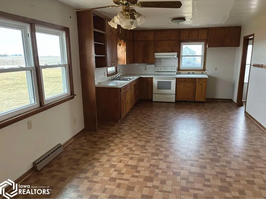 12709 Willow Avenue, Fremont, IA 50666 - #3