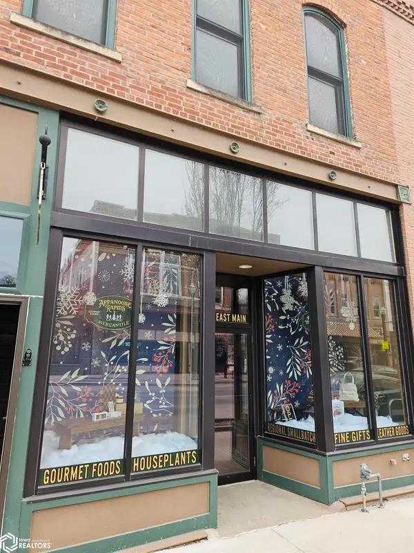 328 E Main Street, Ottumwa, IA 52501