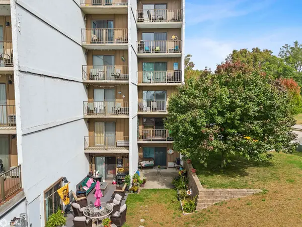 2700 N Shore Drive #305, Clear Lake, IA 50428