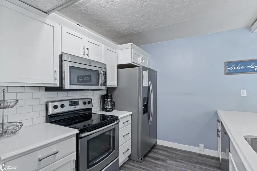 2700 N Shore Drive #305, Clear Lake, IA 50428 - #3