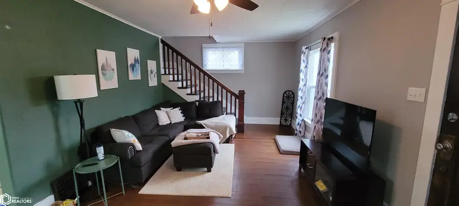 151 7th Avenue N, Fort Dodge, IA 50501 - #3