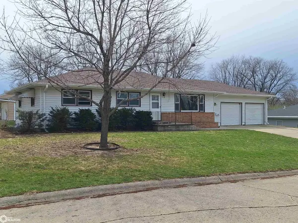 705 W 19th Street, Carroll, IA 51401