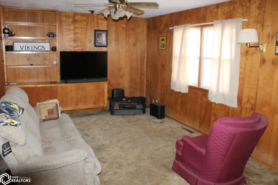 1115 Elm Avenue, Garner, IA 50438 - #3