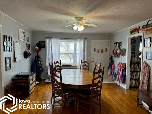 409 Randolph Street, Bedford, IA 50833 - #3