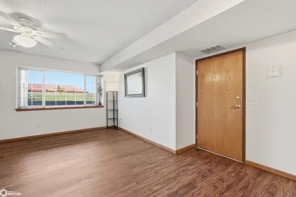 3050 Wilson Avenue Sw #3, Cedar Rapids, IA 52404