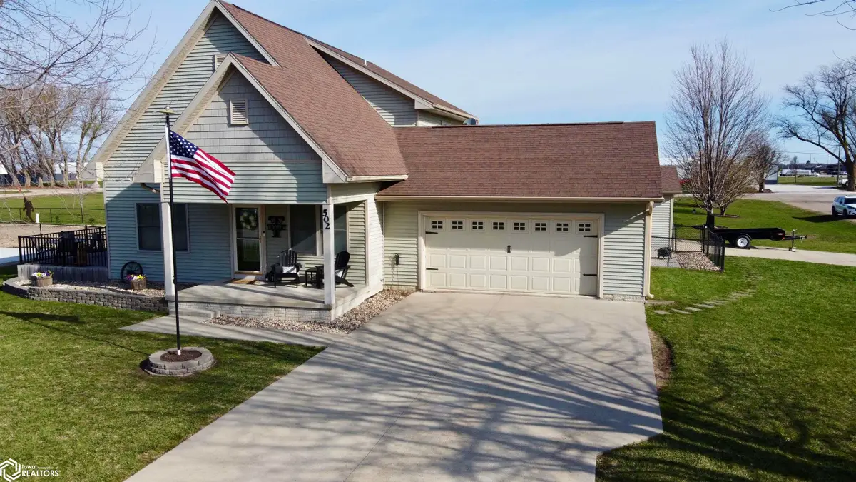 502 W Central Avenue, Jefferson, IA 50129 - #1