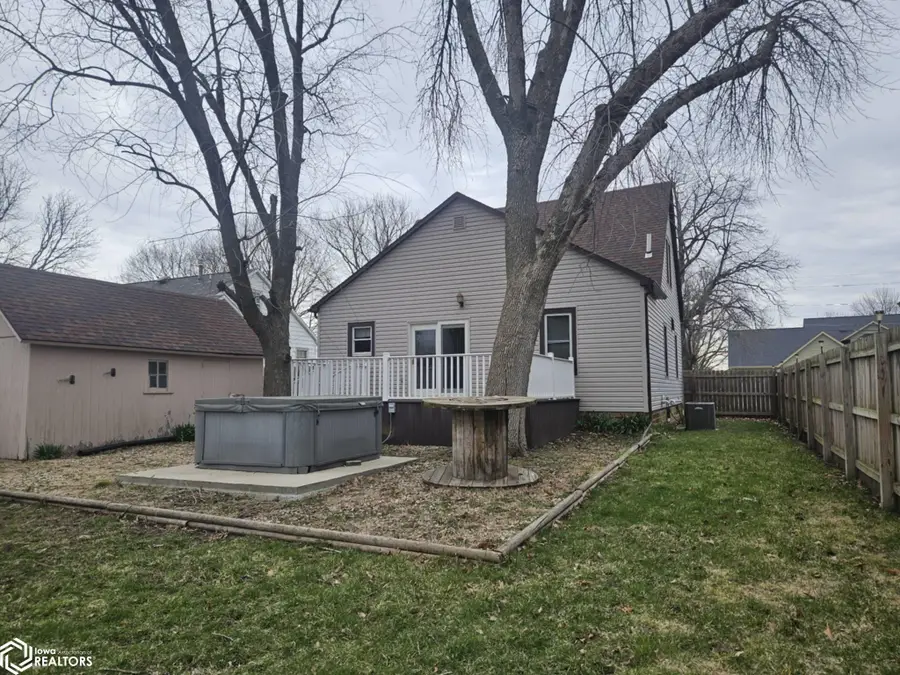 1608 Main Street, Manson, IA 50563 - #3