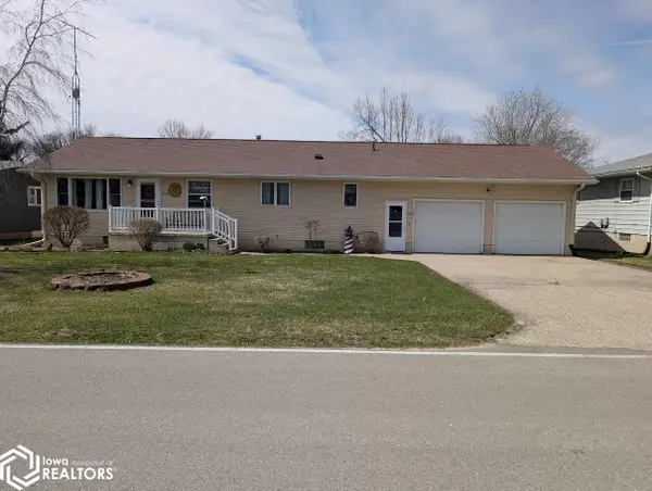 413 1st Street N, Rockwell, IA 50469