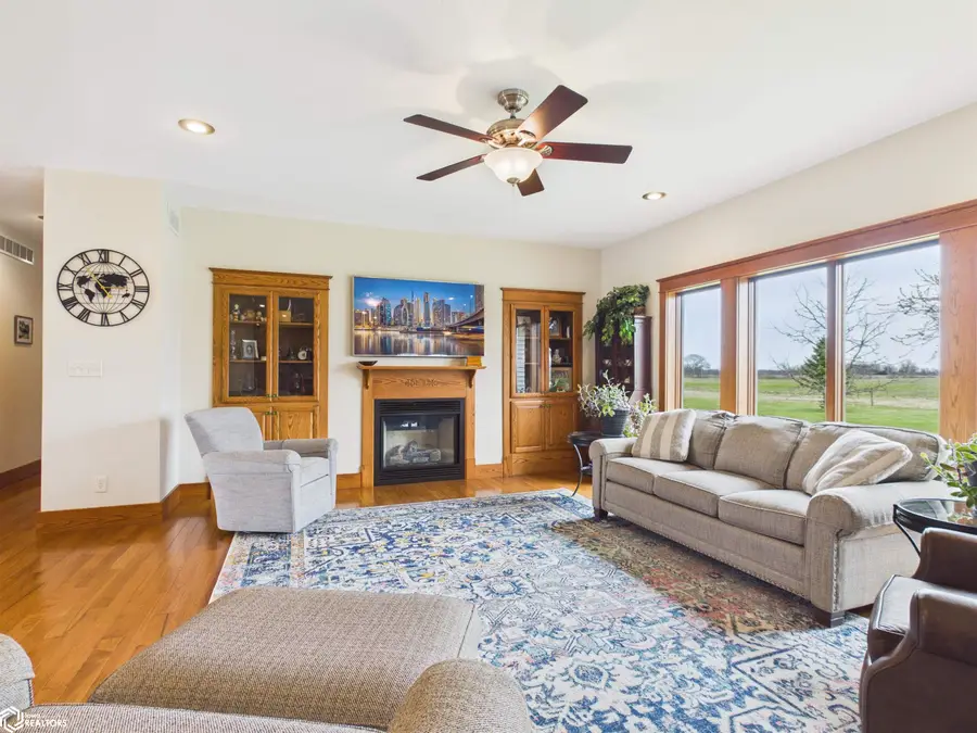 10526 Angle Road, Ottumwa, IA 52501 - #2