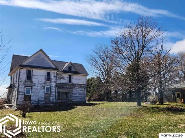 20113 200th Street, Mason City, IA 50401 - #1