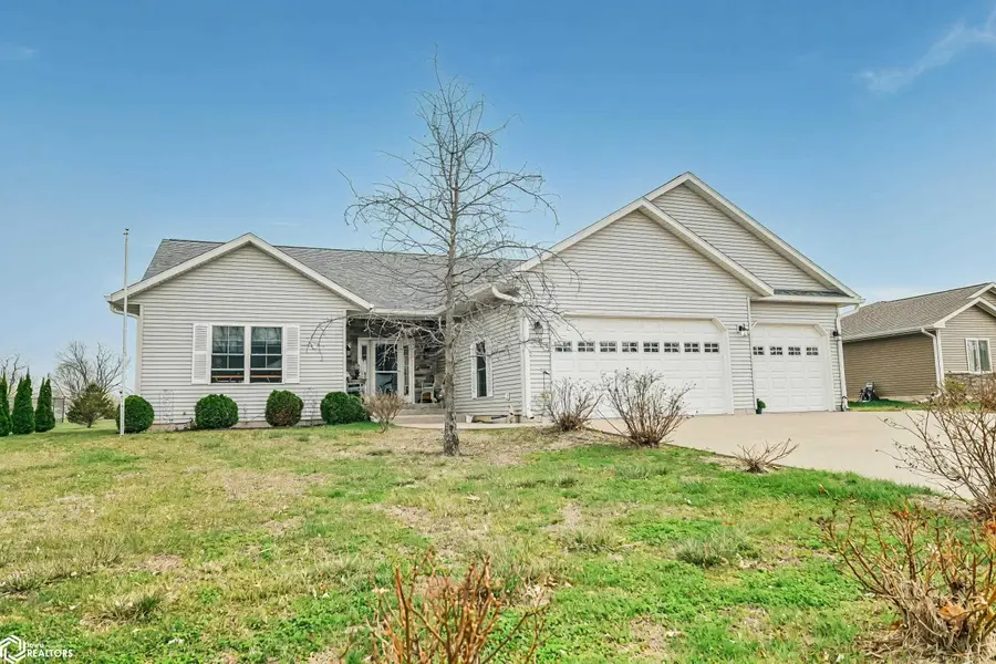 930 Horizon Street, Burlington, IA 52601 - #3