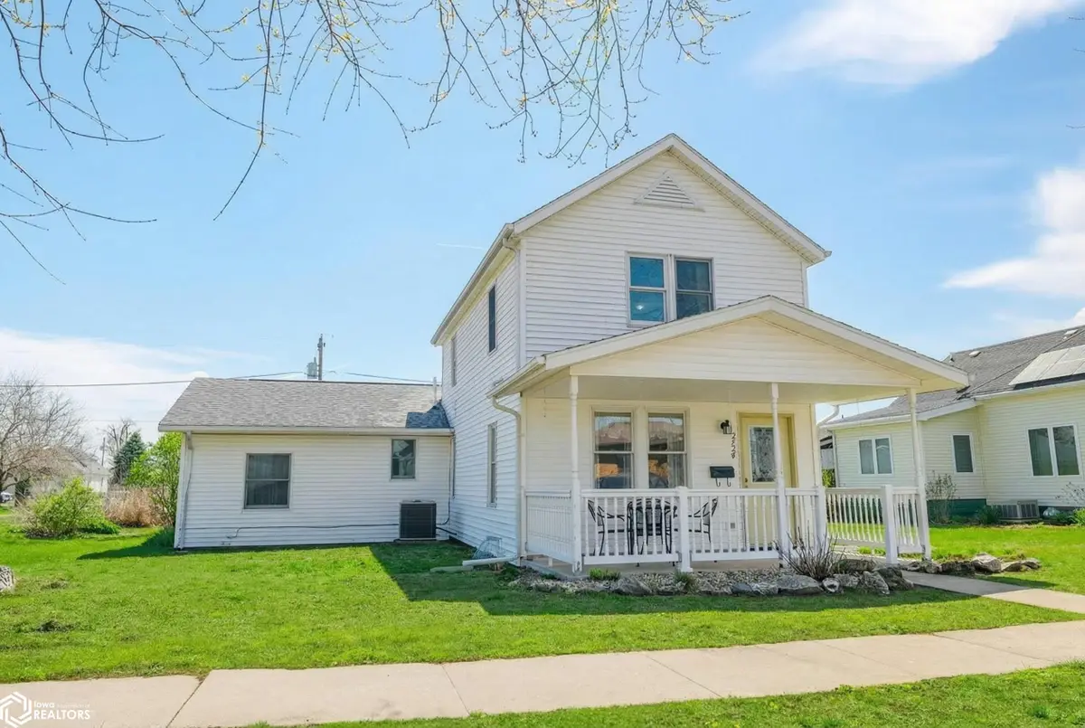 2724 Avenue M, Fort Madison, IA 52627 - #1