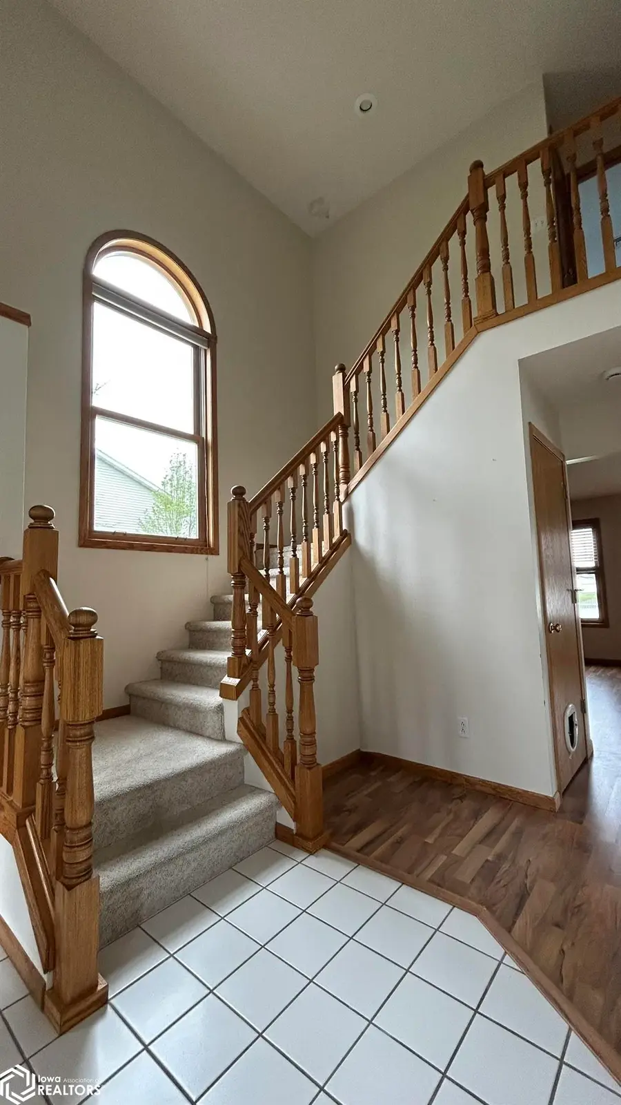 1612 Navajo Street, Burlington, IA 52601 - #2