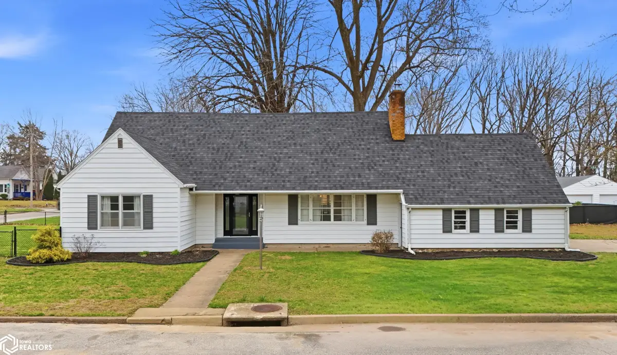 100 Orchard Place, Burlington, IA 52601 - #1