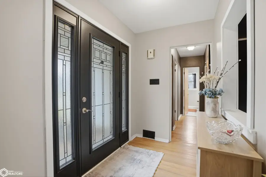 100 Orchard Place, Burlington, IA 52601 - #2