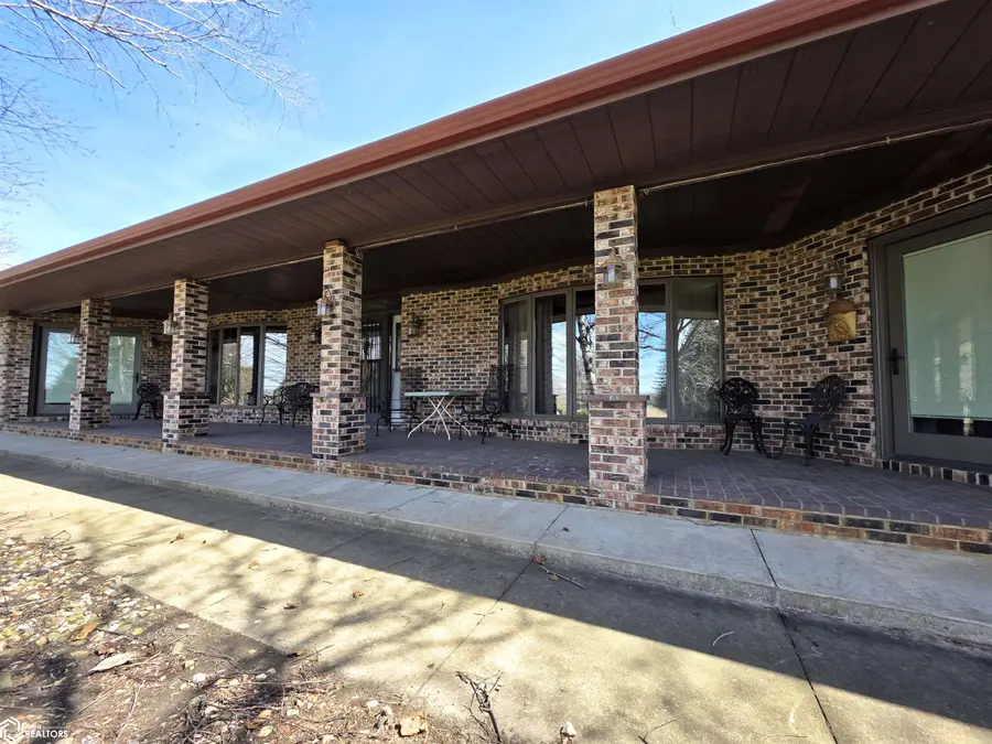 1866 Timber Avenue, Charles City, IA 50616 - #3