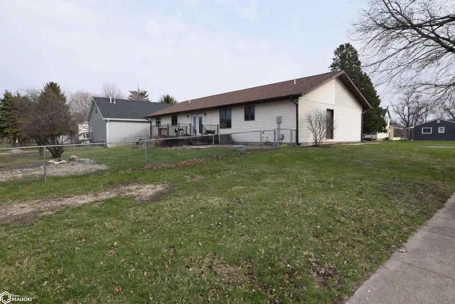 603 SE 2nd Street, Eagle Grove, IA 50533 - #2