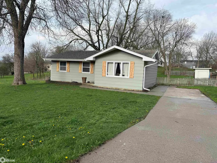 520 S Temple Street, Osceola, IA 50213 - #2