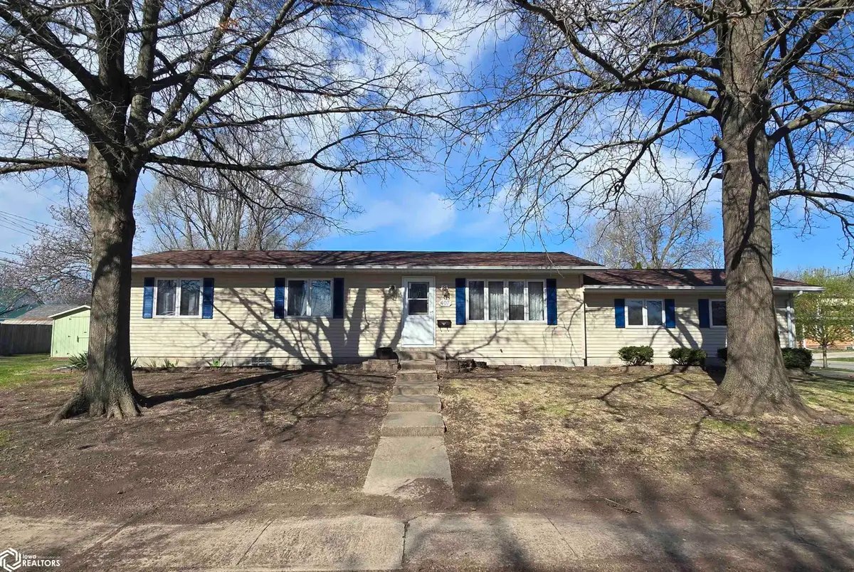 407 S 7th Street, Oskaloosa, IA 52577 - #1