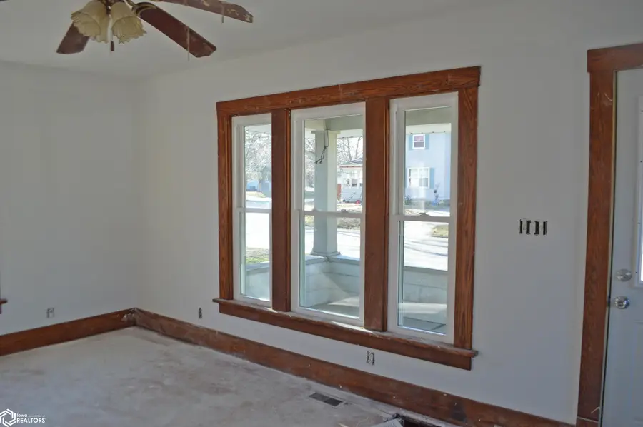 316 7th Street Se, Mason City, IA 50401 - #3