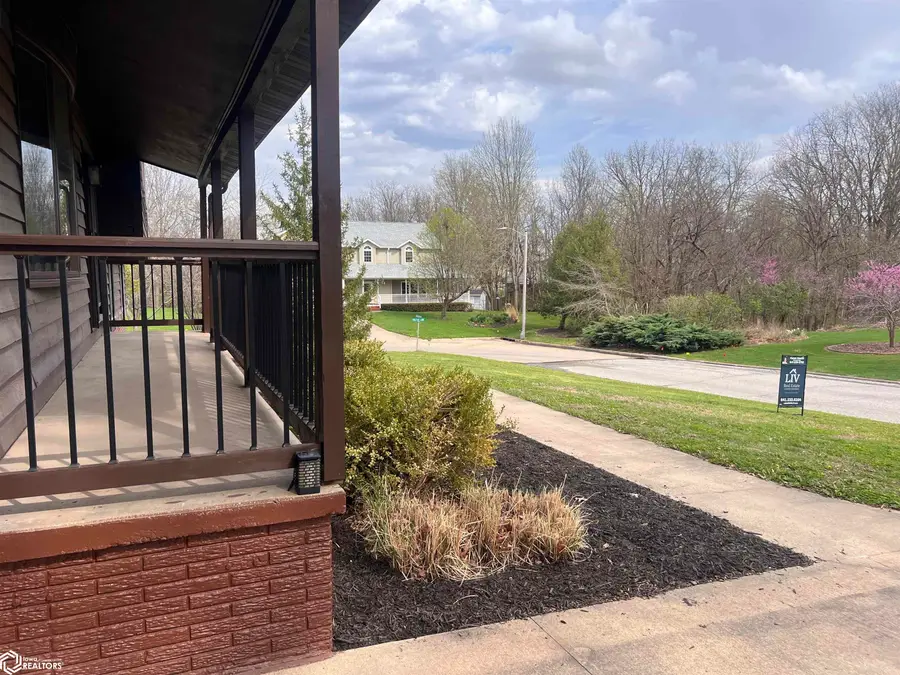 1001 Southview Drive, Fairfield, IA 52556 - #3