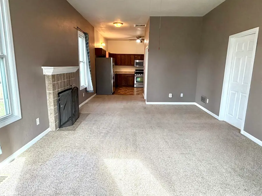 2116 Charles Street, Burlington, IA 52601 - #2