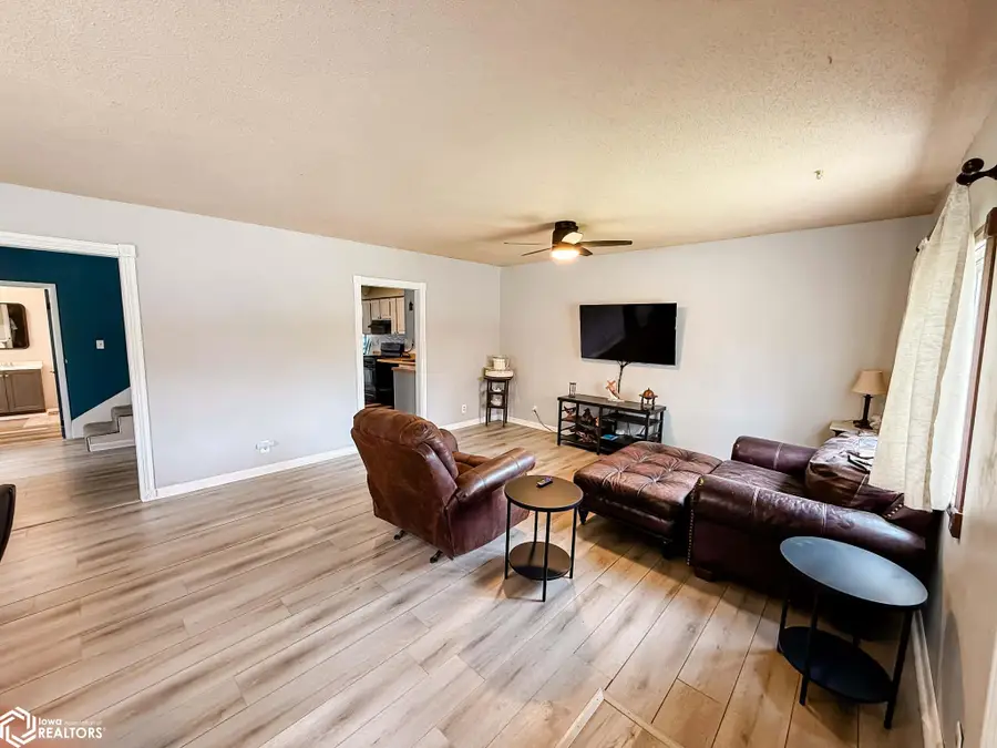 1809 Racine Avenue, Burlington, IA 52601 - #2