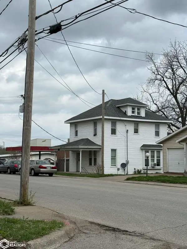 118 West Burlington Avenue, West Burlington, IA 52655