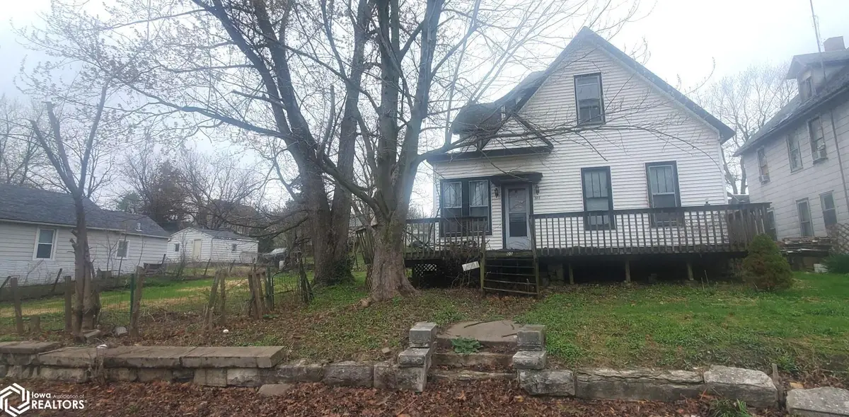 505 S Marshall Street, Burlington, IA 52601 - #1