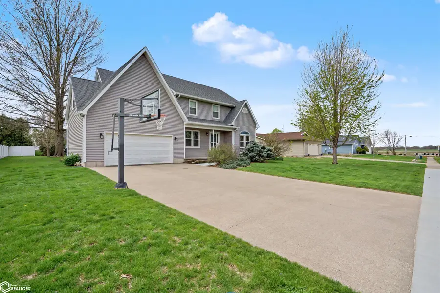 1713 Navajo Street, Burlington, IA 52601 - #2