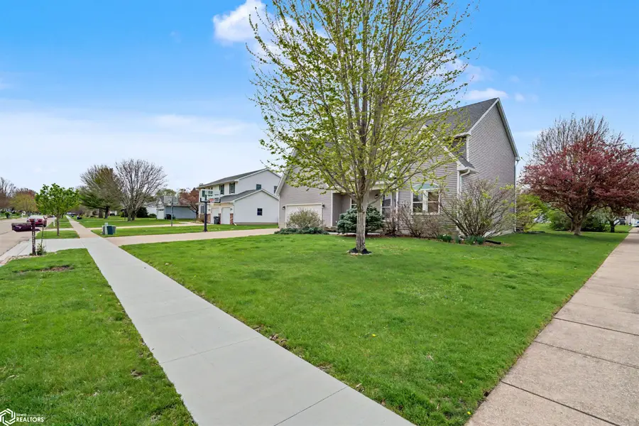 1713 Navajo Street, Burlington, IA 52601 - #3