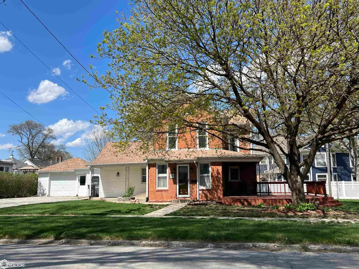109 W Garfield Street, Clarinda, IA 51632 - #1