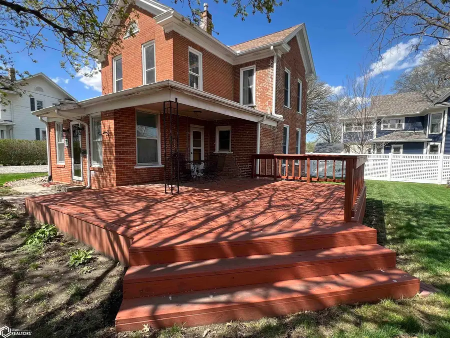 109 W Garfield Street, Clarinda, IA 51632 - #2