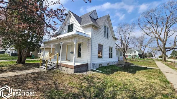 121 Walnut Street, Rockwell, IA 50469