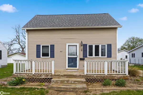 307 3rd Street Sw, State Center, IA 50247