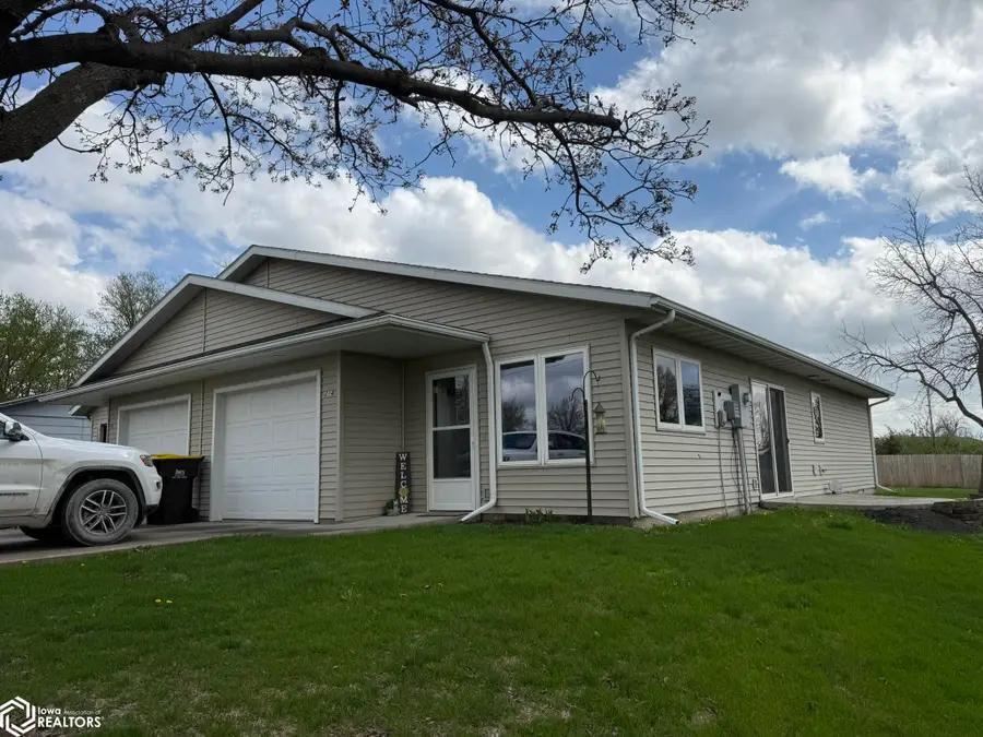 214 E Shaw Street, Osceola, IA 50213 - #2