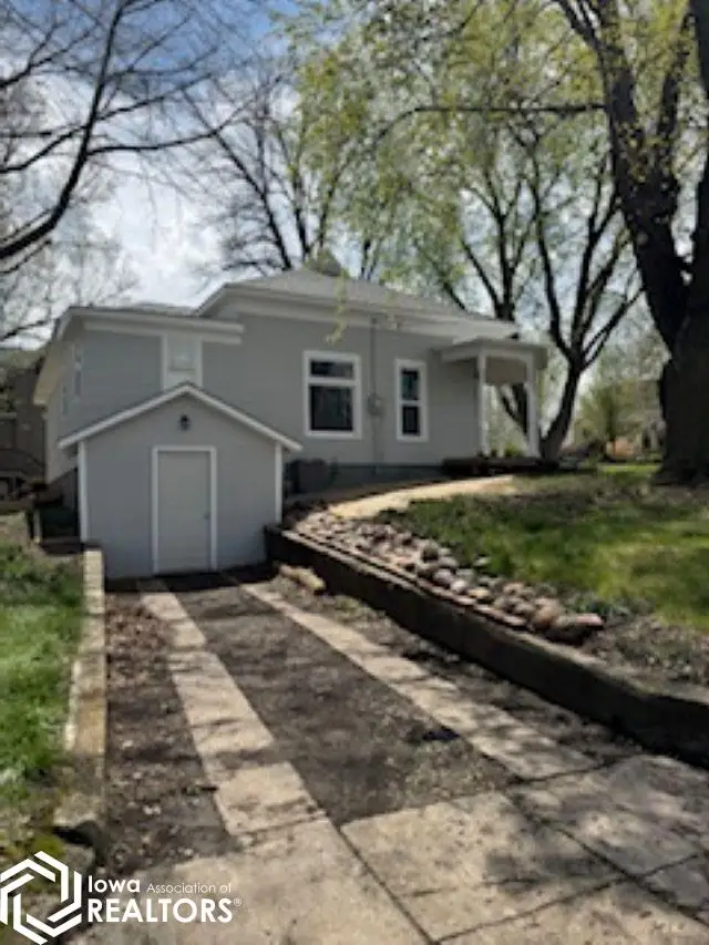 300 E Washington Avenue, Shenandoah, IA 51601 - #2