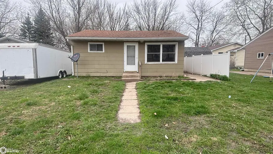 412 29th Street Sw, Mason City, IA 50401 - #2