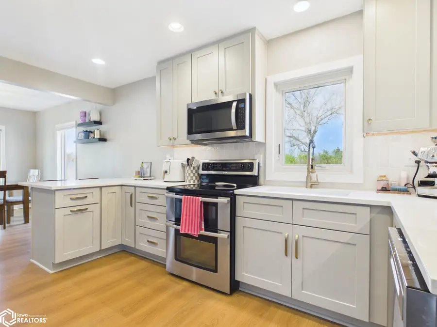 1309 S Moreland Place, Shenandoah, IA 51601 - #2