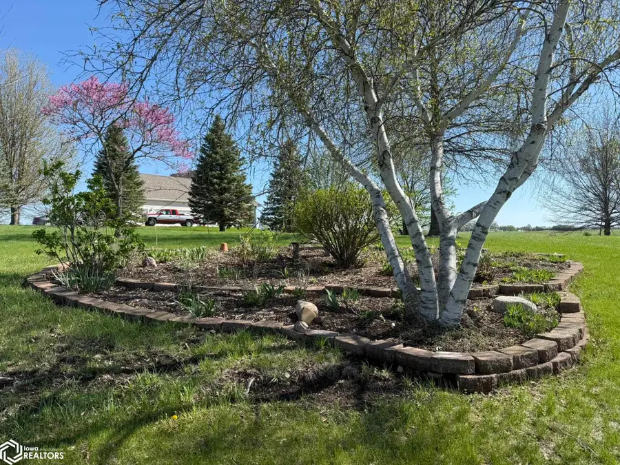 705 Southern Hills Drive, Osceola, IA 50213 - #2