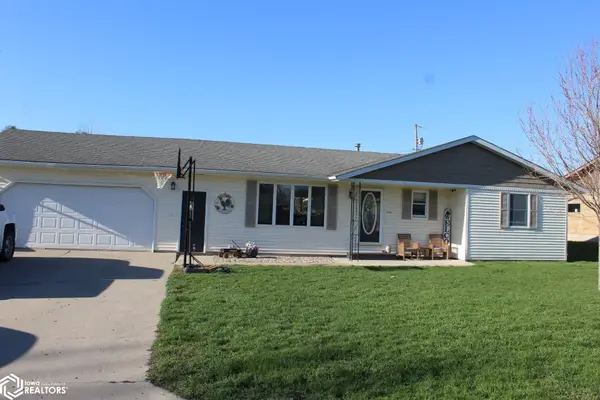 224 W 9th Street, Kanawha, IA 50447