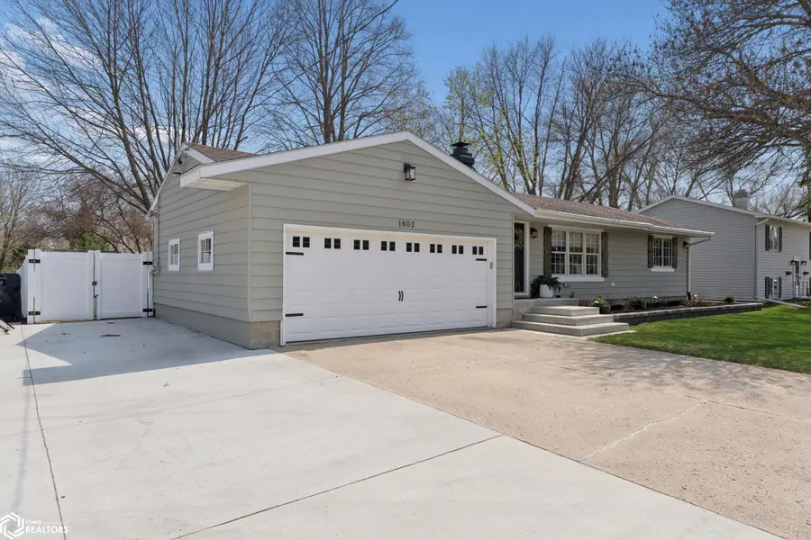 1802 S Shore Drive, Clear Lake, IA 50428 - #3
