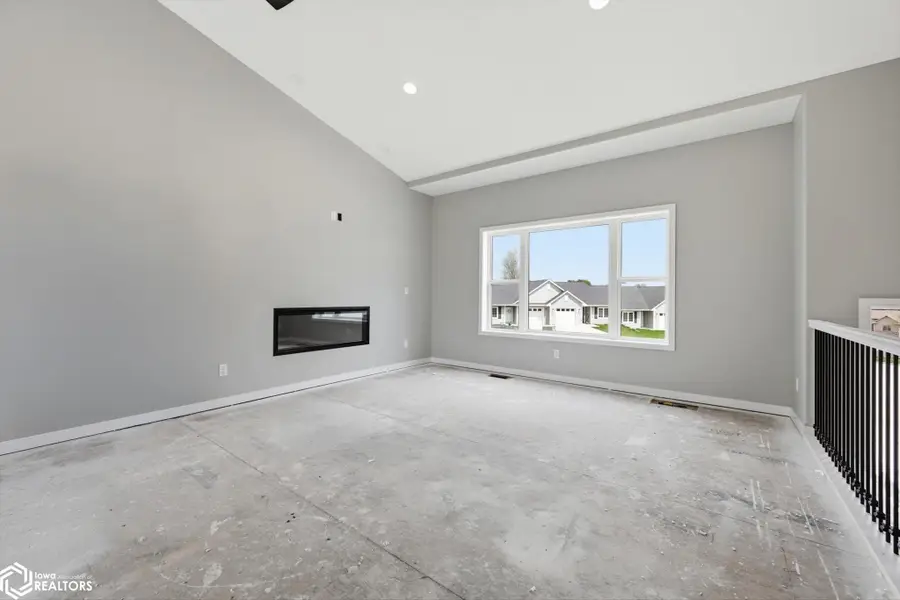 511 E Wood Street, Avoca, IA 51521 - #2