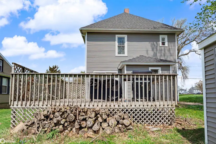 328 8th Avenue, Grinnell, IA 50112 - #2