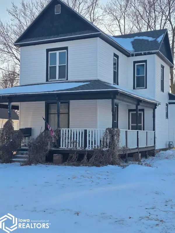 118 East Street, Orient, IA 50858