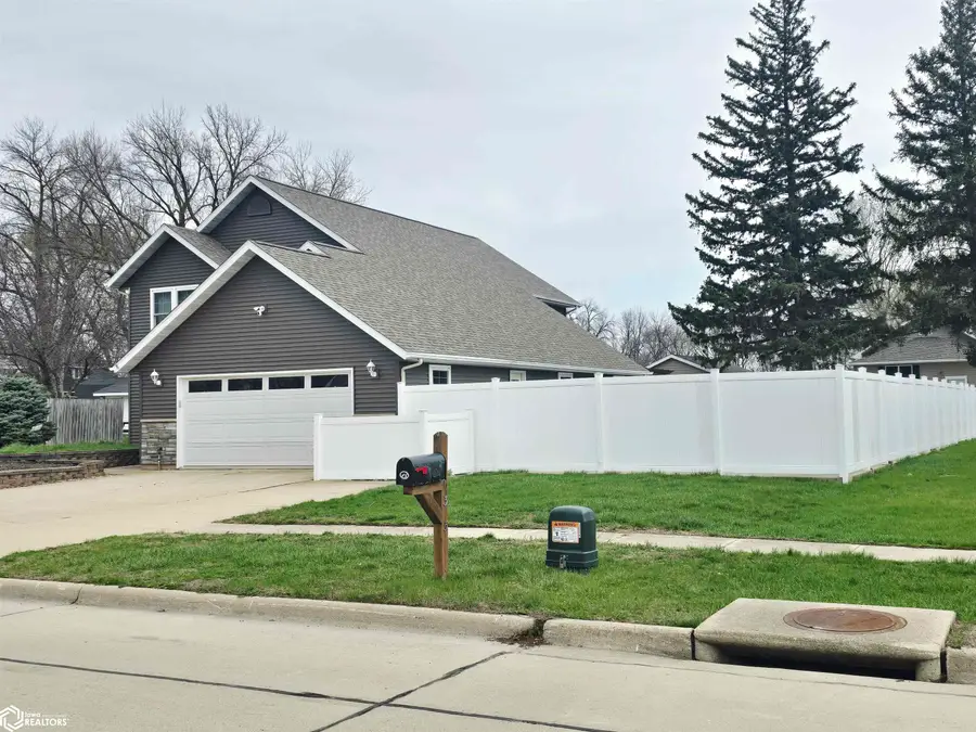 1345 Bush Avenue, Garner, IA 50438 - #2