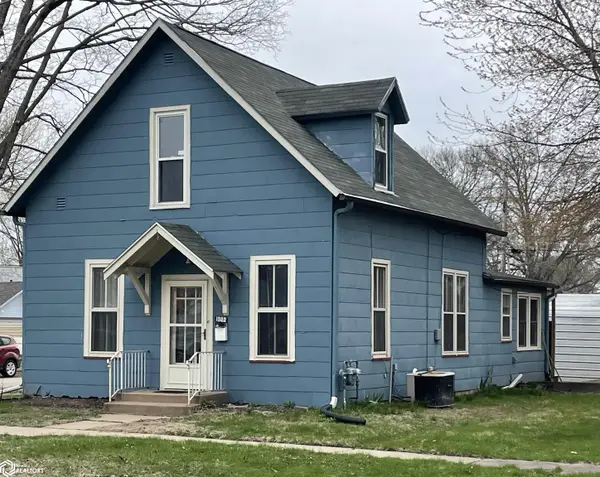 1302 S 12th St Street, Burlington, IA 52601