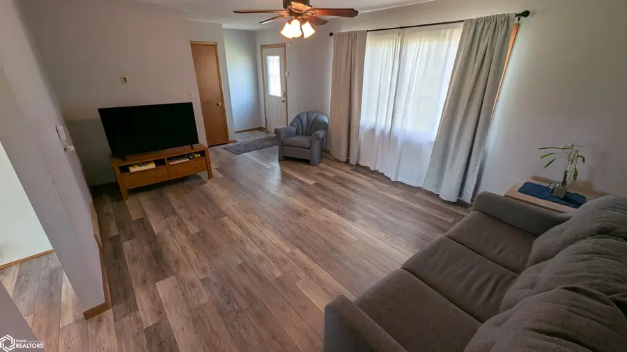 1204 Nancy Lane, Webster City, IA 50595-2727 - #3
