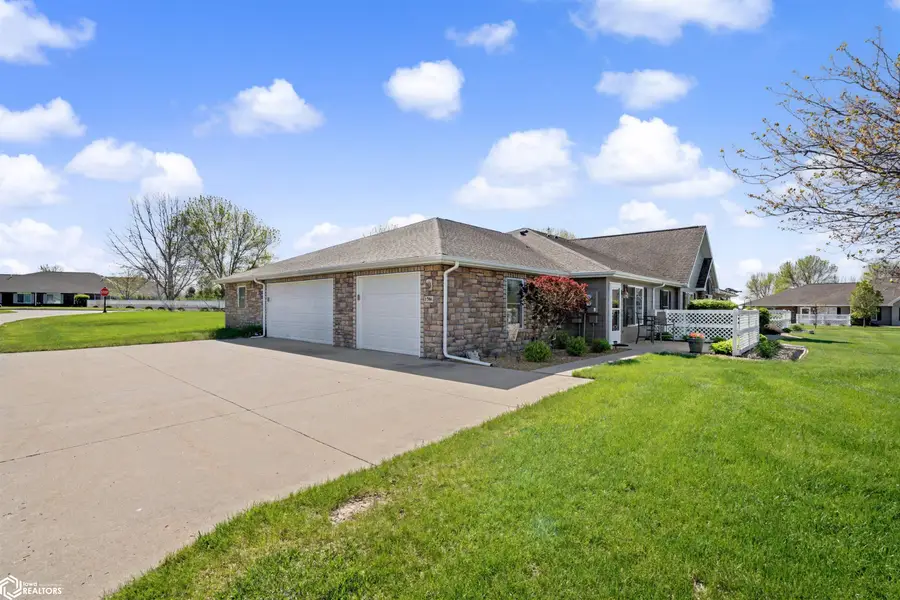 1706 E Greenwood, Mount Pleasant, IA 52641 - #3