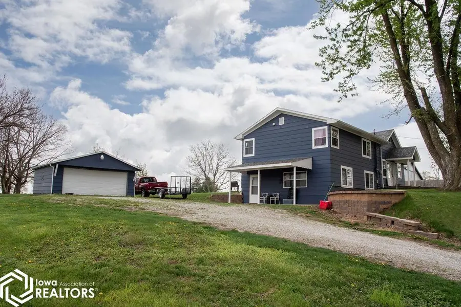 746 Lake Road, Ottumwa, IA 52501 - #2